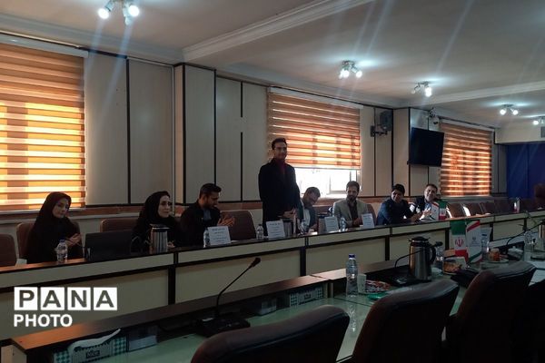 جشنواره «همیار معلم» در اداره آموزش‌وپرورش شهریار