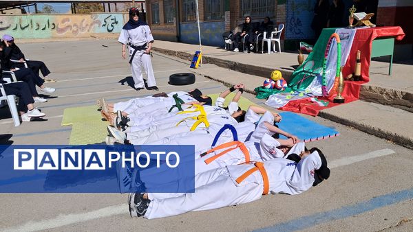 نشاط و رقابت در دبیرستان شاهد فارسان