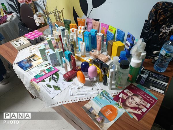 نمایشگاه صنایع دستی در فرهنگسرای شهروند 