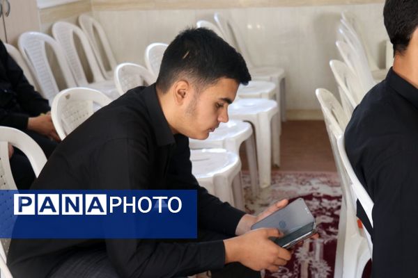 رقابت دانش‌آموزان سراسر کشور در چهل و دومین دوره مسابقات قرآن، عترت و نماز در مشهد