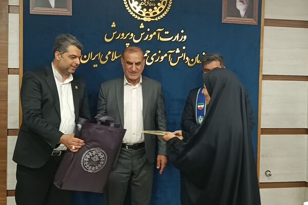 نشست فصلی و توان افزایی مأمورین و مسئولین سازمان دانش‌آموزی شهرستان‌های استان تهران 