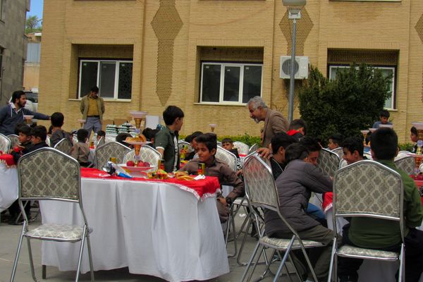 مرهمی بر زخم‌های کوچک؛ دلجویی استاندار کردستان از دانش‌آموزان کرجو