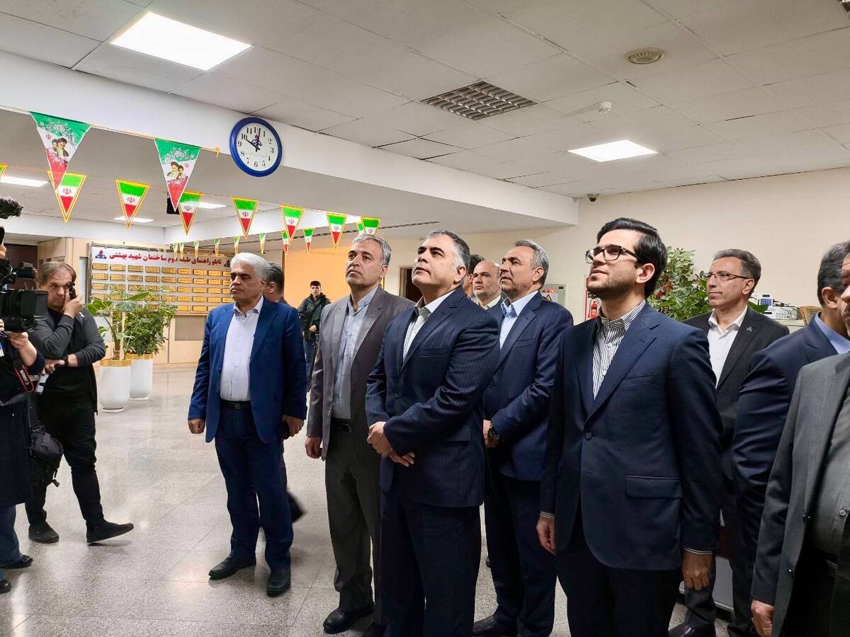  وزیر نفت از پالایشگاه تهران بازدید کرد