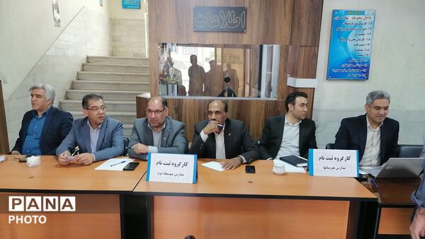 روایت دیدار بی‌واسطه مدیر آموزش و پرورش ناحیه ۶ مشهد با مراجعان