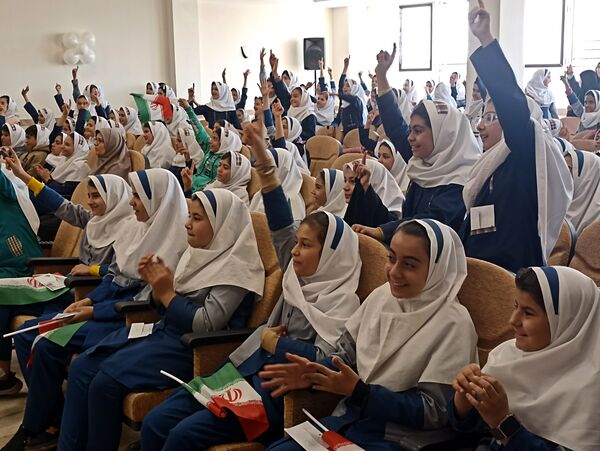 برگزاری آیین جشن عاطفه‌ها در زنجان 