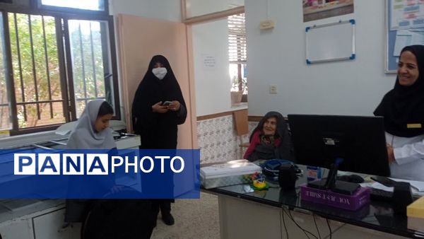 تبریک روز پرستار به کارکنان درمانگاه و خانه بهداشت روستای فدافن 