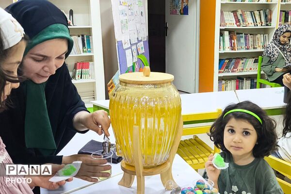 جشن میلاد پیامبر(ص) با رنگ‌وبوی کارآفرینی در کانون اندیشه