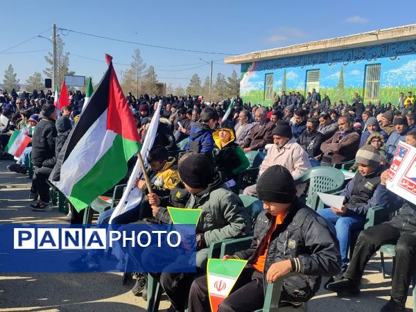 حضور پرشور مردم انقلابی شهر حسن آباد جرقویه علیا در راهپیمایی یوم الله ۲۲ بهمن