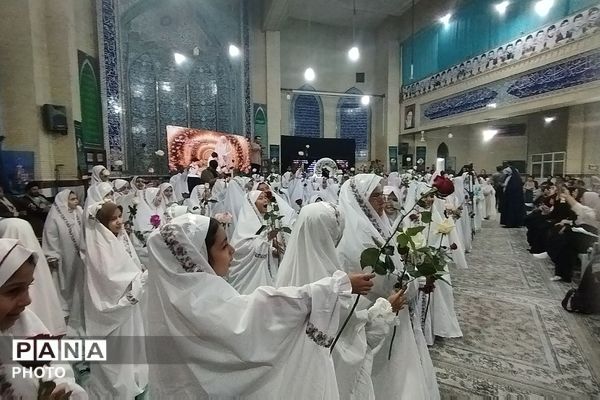  پروانه ها در آسمان بندگی؛ جشن تکلیف پروانه ها در پیشوا