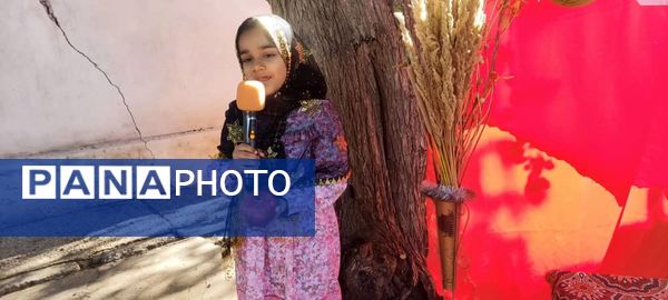 فرهنگ و شادی در جشن یلدای دانش‌آموزان دبستان مولوی فین