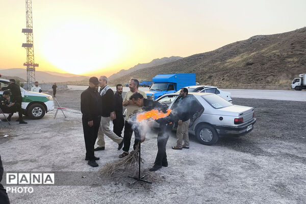 پذیرایی از زائران رضوی در مسیر بازگشت؛ خدمت بی‌منت در موکب «رهبر شهیدم»