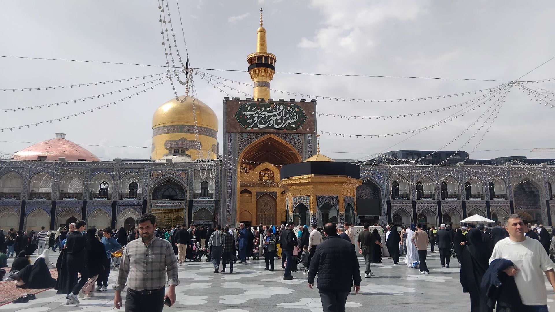 کربلای ایران، موج زائران را در آستانه سال نو می‌پذیرد