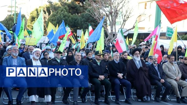 حضور حماسی مردم ولایتمدار استان البرز در تجمع بزرگ یوم الله ۹ دی