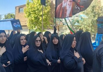آخرین وداع امت با رهبر شهید