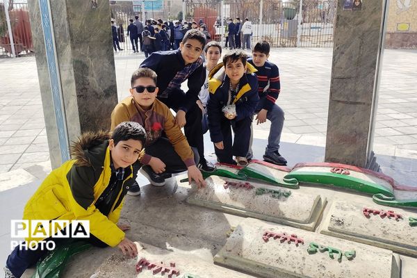 اردوی یک روزه دانش آموزان دبستان قلنبر در فرهنگسرای ولا شهرری 