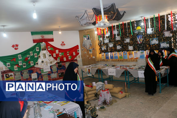 برپایی جشن «حضور تا ظهور» در دبیرستان شهیده حسنی سعدی قم