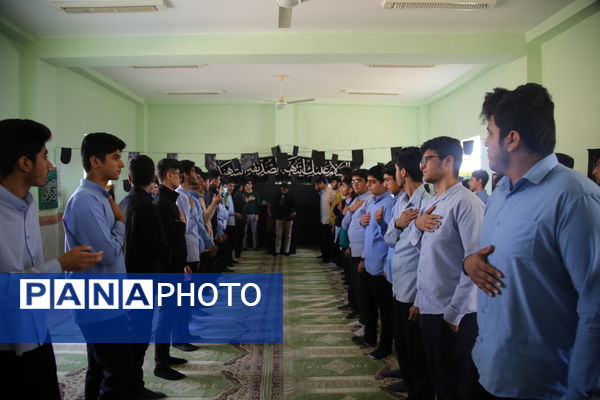 مراسم عزاداری ایام فاطمیه توسط دانش‌آموزان تنگستانی