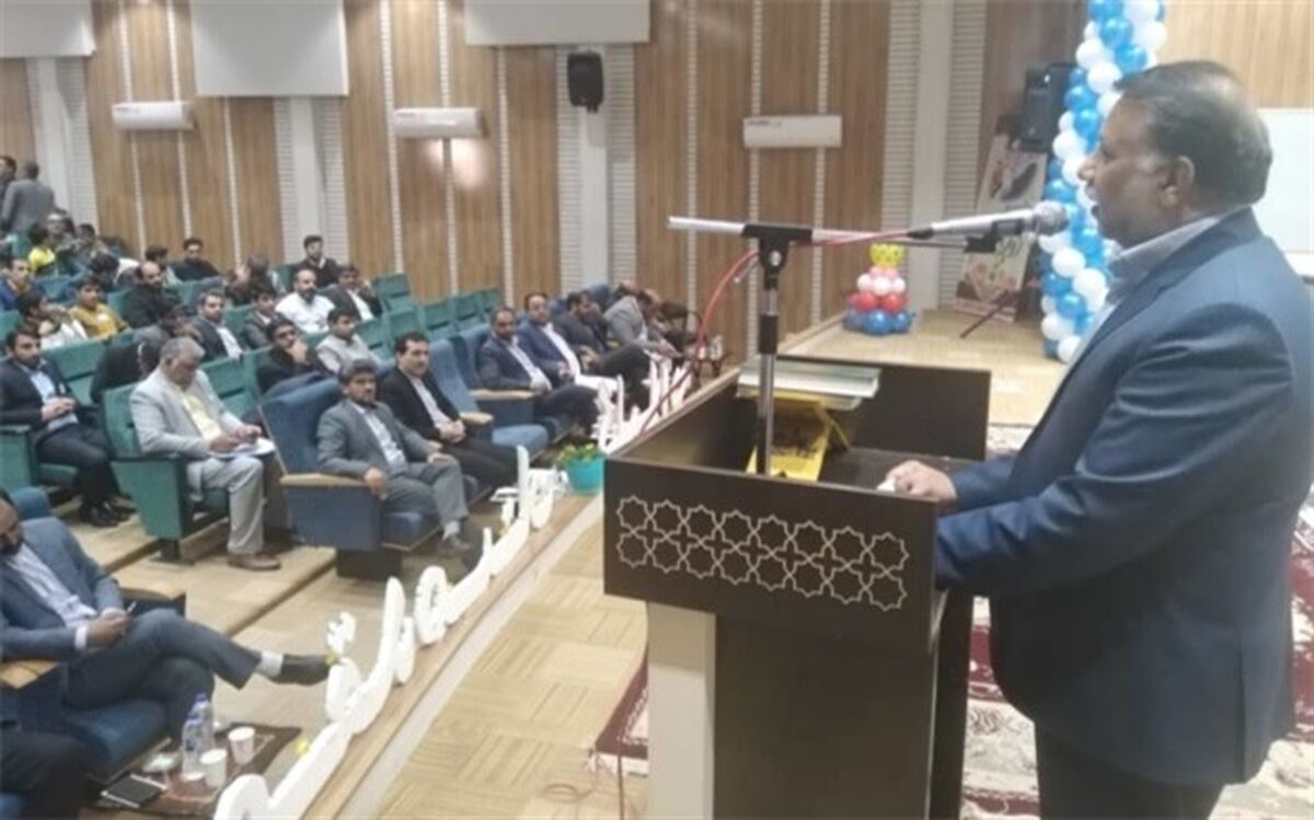 ایجاد زمینه حضور دانش‌آموزان و ارتقاء مهر و مهرورزی در فضای کانونها مهم و ضروری است