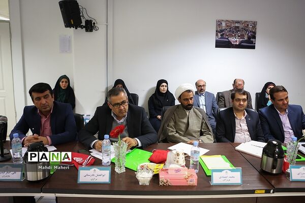 نشست هم‌اندیشی مدیران سازمان دانش‌آموزی کشور
