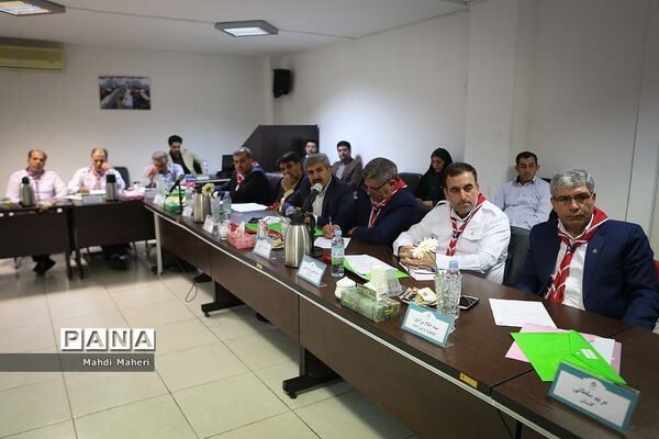 نشست هم‌اندیشی مدیران سازمان دانش‌آموزی کشور