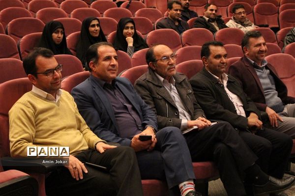 برگزاری نخستین کارگاه سخنوری و فن بیان ویژه مربیان پیشتاز در فارس