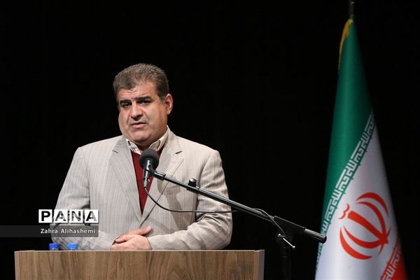 همایش گرامیداشت هفته سوادآموزی