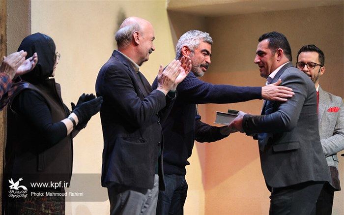 قصه‌گوی مازندرانی نفر اول جشنواره بین‌المللی قصه‌گویی شد