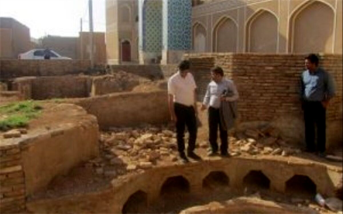 مدیر کل میراث فرهنگی استان از مرمت آثار تاریخی درشهرستان اشکذر بازدید کرد