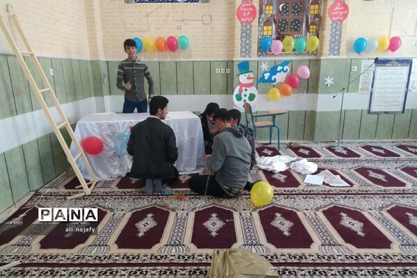 برگزاری آیین شب یلدا در دبیرستان پسرانه رازی بِیرَم