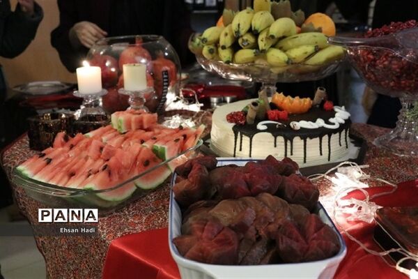 دیدار از سالمندان در یلدای مهربانی