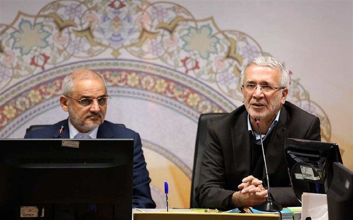 آینده نگری و آینده پژوهی در افق برنامه های شورای عالی قرار دارد