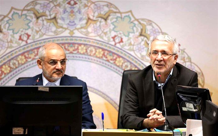 آینده نگری و آینده پژوهی در افق برنامه های شورای عالی قرار دارد