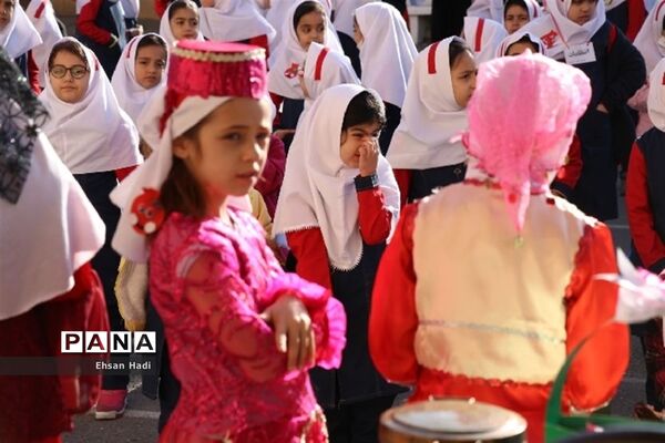 جشن یلدای مهربانی در مدارس