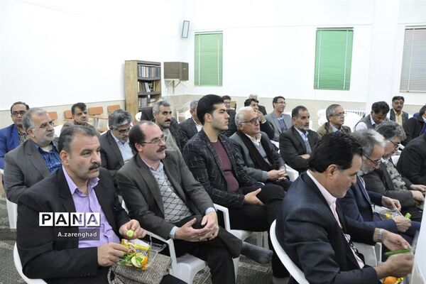 دورهمی فرهنگیان شاغل و بازنشسته رضوانشهر