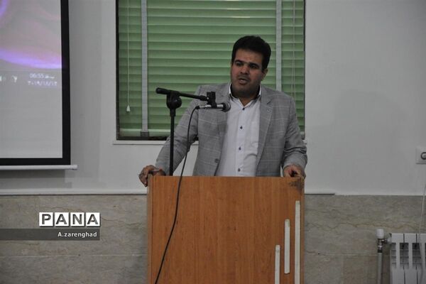دورهمی فرهنگیان شاغل و بازنشسته رضوانشهر
