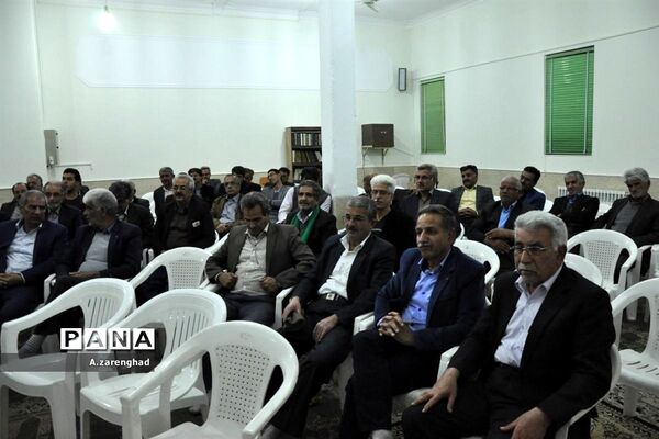 دورهمی فرهنگیان شاغل و بازنشسته رضوانشهر