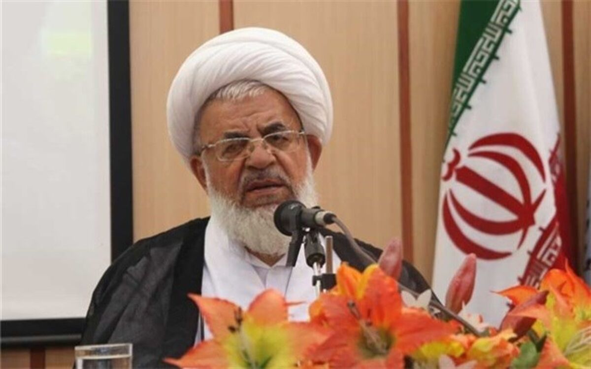 نماینده ولی فقیه در یزد:  کاهش فرزندآوری تهدیدی بسیار جدی برای جامعه اسلامی است