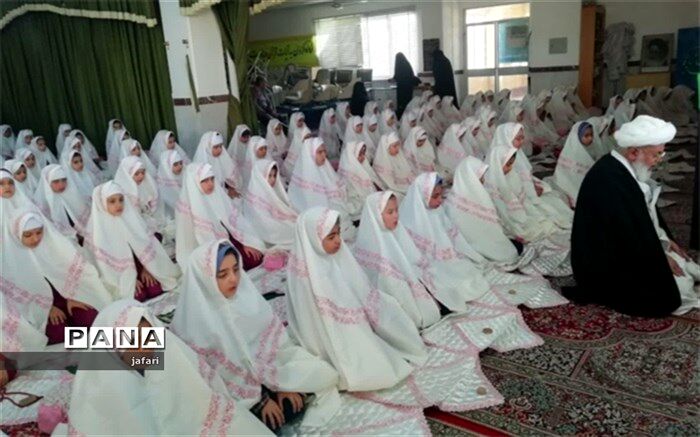 جشن تکلیف 300 دانش آموز یزدی + فیلم