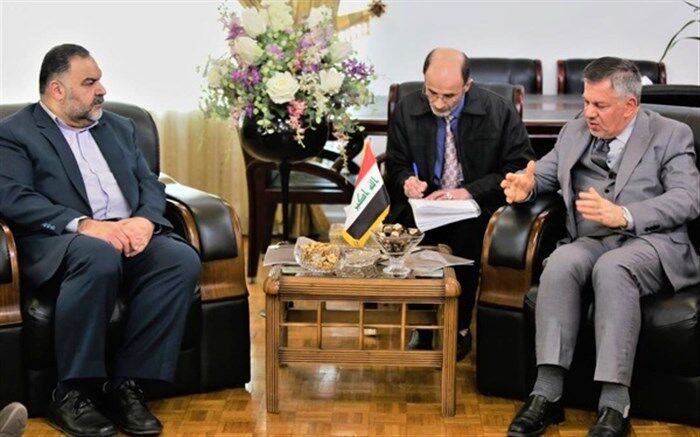 دیدار سرپرست مرکز پزشکی حج و زیارت با سفیر عراق در ایران
