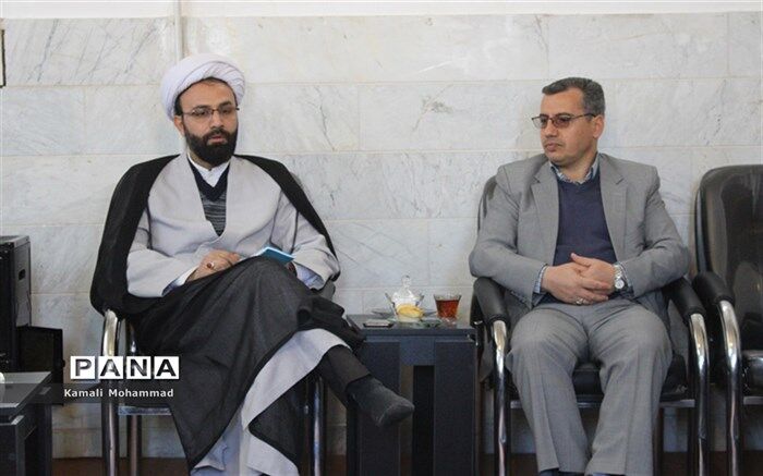 انتظارات از آموزش و پرورش باید در حد امکانات موجود باشد