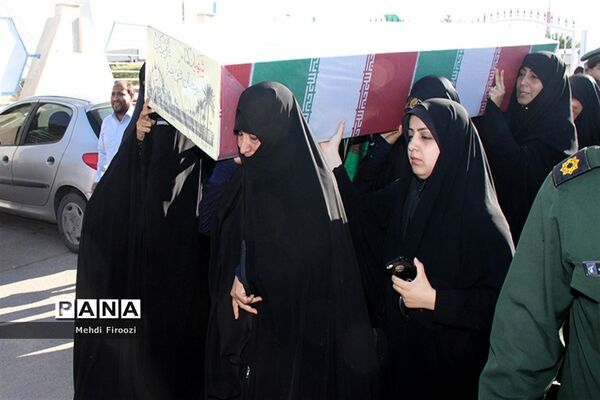 ورود پیکر مطهر دو شهید گمنام به استان هرمزگان