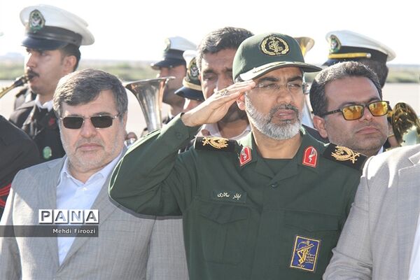 ورود پیکر مطهر دو شهید گمنام به استان هرمزگان