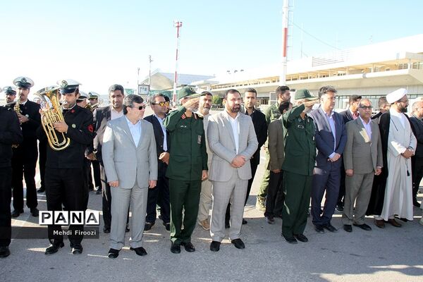 ورود پیکر مطهر دو شهید گمنام به استان هرمزگان