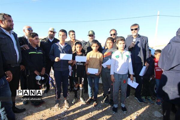 برگزاری اولین دوره المپیاد دوچرخه سواری دانش آموزی در  شهرستان خنج