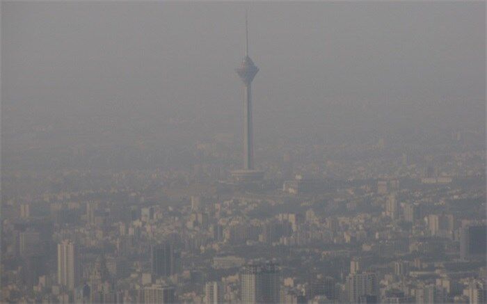 هوای تهران در آستانه آلودگی