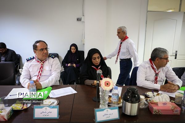 دومین روز نشست هم‌اندیشی مدیران سازمان دانش‌آموزی کشور