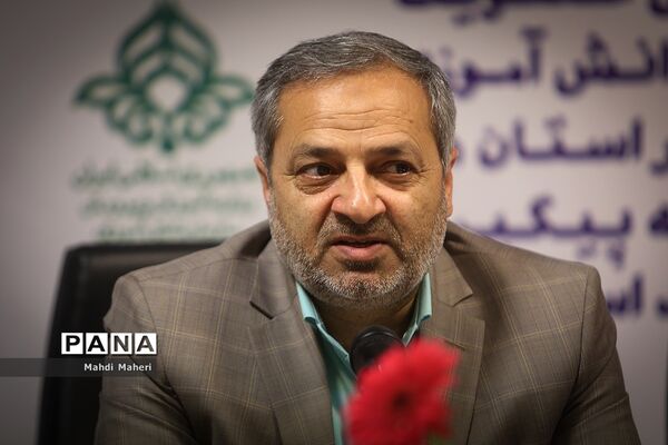 دومین روز نشست هم‌اندیشی مدیران سازمان دانش‌آموزی کشور