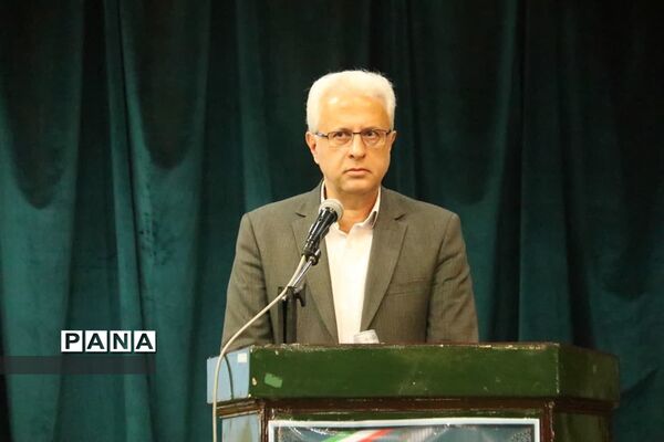 همایش تخصصی مدیران دبستان‌های یزد