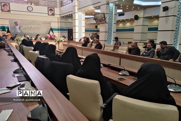 آیین رونمایی از پوستر «این چند کتاب محی الدین »