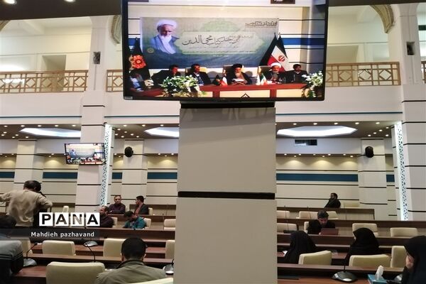 آیین رونمایی از پوستر «این چند کتاب محی الدین »